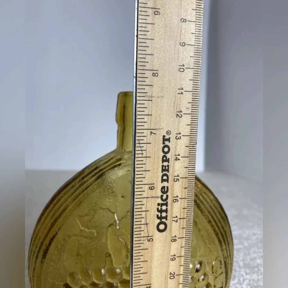 Vintage Glass Eagle Embossed Flask Collectible Bottle Home Decor Green Glassware - Picture 9 of 12